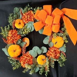 Martha Stewart NWT Fall Pumpkins and Mums Wreath with Orange Velveteen Bow